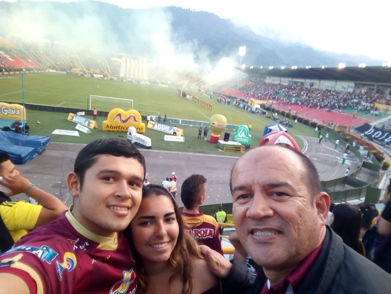 Alegría vinotinto